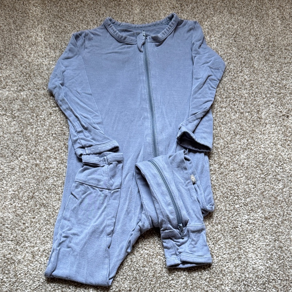 Kirkland Signature Soft Blue Fabric